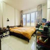 Nhà Mặt Phố Vĩnh Hồ - Oto Tránh - Kinh Doanh Đỉnh Cao - 40M2 4 Tầng 4 Phòng Ngủgiá Chỉ 16.6 Tỷ