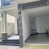 Bán biệt thự đường D31 Liên Phường Phước Long B Tp Thủ Đức giá 22 tỷ