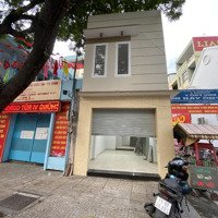 Cho Thuê Nhà 2 Mặt Tiền Đbp, Quận 3, 1 Trệt 1 Lầu, Căn Góc, Nhà Mới