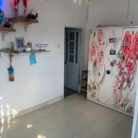 Cần bán gấp nhà hẻm 4m Lạc Long Quân, P.9, Q.Tân Bình.