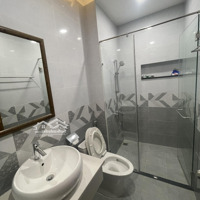 Cho Thuê Văn Phòng Cao Cấp, Thang Máy Mặt Đường Phó Đức Chính Quận 1