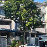 Cho Thuê Mặt Bằng Tầng Trệt Đường Số 10, Đối Diện Hồ Bơi, 6X20 Vị Trí Đẹp, Thuận Tiện Kinh Doanh