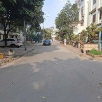 Yên Thường,Nhà Cấp 4 Ngõ Xe Tải Đỗ Tận Cửathông Tứ Tung Các Ngả 42M2 Nhỉnh 3 Tỷ