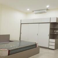 Cho thuê căn hộ 2PN mới đẹp, hiện đại, rộng tới 120m2 tại Tô Ngọc Vân, Tây Hồ