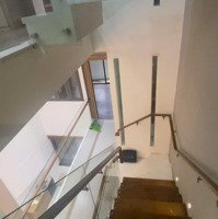 Cho Thuê Nhà Riêng 22 Triệu, 95M2, 4 Phòng Ngủ 5 Vệ Sinhtại Lê Văn Lương, Tân Phong, Q7, Hcm