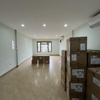 Cho Thuê Văn Phòng Triều Khúc - Nguyễn Trãi, 90M2, 100M2, 120M2/Tầng, Gồm 2 Phòng Rộng