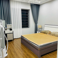 Giảm Giá Mạnh, Căn Hộ Eurowindow 27 Trần Duy Hưng 100M2 Có 3 Phòng Ngủ- 2 Vệ Sinhgiá Bán 6.8 Tỷ