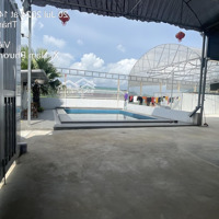 Bán Nhà Và Nhà Xưởng, Khuôn Viên Đẹp, View Đẹp, Dân Cư Đông