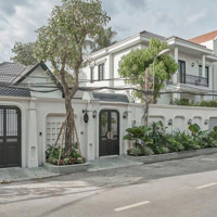 Ngộp Nên Cần Bán Lỗ 10 Tỷ - Nhà Thảo Điền, Khu Quốc Hương - Diện Tích: 360M2 (Mặt Tiền 12M) - Giá Bán 55 Tỷ