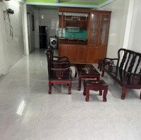 Cho Thuê Nhà 1 Trệt 1 Lầu Thảo Điền Quận 2. Chỉ 15 Triệu. Liên Hệ: 0777066878