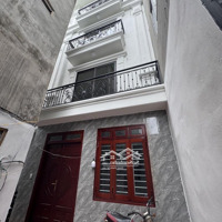 Bán Nhà Thạch Bàn Long Biên 43M2 Hơn 5 Tỷ