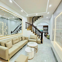 Bán Gấp Nhà Đẹp Trần Thái Tông - Trương Công Giai 5 Tầng 36M2 Gần Phố, Nhà Đẹp Full Nội Thất Ở Ngay