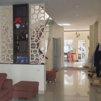 Bán Nhà Đường Âu Cơ(Nhật Tân) Bên Chẵn, Ôtô, Kinh Doanh 105M2 5Tmặt Tiềnrộng, Lô Góc 17.5Tỷ. 0328016975