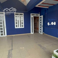 Cho Thuê Nhà Mặt Tiền Lê Văn Việt 8, Nhà 4T 8X20M 6P + 6 Vệ Sinh Lộ 20M Vỉa Hè Lớn Kinh Doanh Đa Ngành