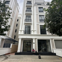 Cho Thuê Nhà Phố Vinhomes Làm Văn Phòng 30 Triệu/Tháng