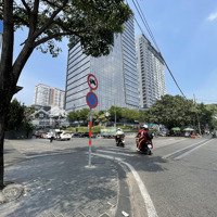 Xe Tải Đỗ Cửa, 2 Phòng Ngủ- D1 Cũ P25 Bình Thạnh 80M2 11 Triệu Tl