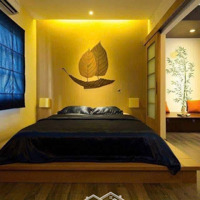 Xuất Ngoại Bán Nhanh Nhà Ngang Bề Thế 7M 1/ Nơ Trang Long