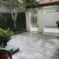 Biệt Thự 8X25M, 1Lầu 4 Phòng Ngủ 2 Vệ Sinhhẻm 300 Nguyễn Văn Linh, Q7 Ô Tô Vào Nhà Giá Rẻ 18 Triệuieu