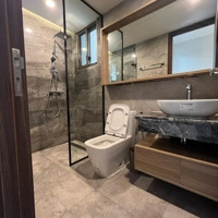 Cho Thuê Cc Midtown M8 Phú Mỹ Hưng, 32 Triệu, 82 M2, 2 Phòng Ngủ 2 Vệ Sinh Đẹp, Nhiều Tiện Ích