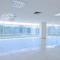 Cần Cho Thuê Văn Phòng Đường Hồng Hà, Phường 2, Tân Bình 240M2/76 Triệu