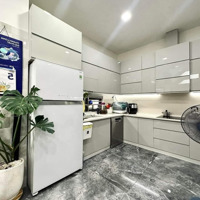 Bán Nhà 3 Mặt Tiềnhẽm Xe Hơikỳ Đồng, Quận 3-Ngang 7.5M2- 18 Tỷ Nhà Mới Nội Thất Cao Cấp