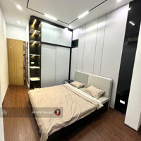 Bán Gấp Nhà Riêng Phố Nguyễn Văn Tuyết, Đống Đa, Hà Nội, Diện Tích: 25M2, 3 Phòng Ngủ Full Nội Thất Chỉ Hơn 5 Tỷ.