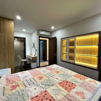 Cần Bán Oriental (3Pn/3Wc) Giá Bán 4Ty2 Sổ Hông Sở Hữu Liên Hệ 0949200003 Vân Anh
