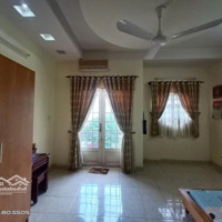 Bán Nhàhẽm Xe Hơitrần Bá Giao P5 ,6M X 17M , Giá Bán 10,6 Tỷ Thương Lượng Mạnh.