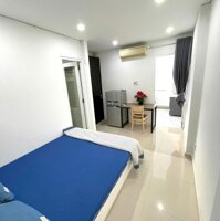 Căn hộ tách bếp, có ban công ở Võ Trường Toản, ngay Bạch Đằng, chợ Bà Chiểu, Bình Thạnh