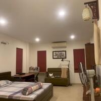 VUA MẶT NGÕ - Bán nhà Mặt Ngõ CÁT LINH giá 30.5 tỷ, 90.3m x 7 tầng, MT 3.5m