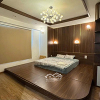 Cho Thuê Căn 2 Phòng Ngủrộng 90M T10 Timescity Full Đồ Đẹp, Có Slot Ô Tô. Giá Bán 17 Triệu. Liên Hệ: 0862.508.300