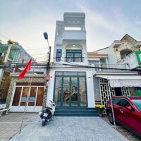 Bán Nhà Trệt 2 Lầu Mặt Tiền Đường Trần Phú, Phường Cái Khế, Quận Ninh Kiều, Cần Thơ