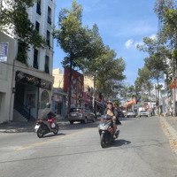 Cho Thuê Nhà Góc 2 Mặt Tiền 205 Yersin, Thủ Dầu Một, Bình Dương. Đường Thời Trang Mỹ Phẩm