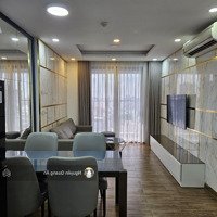 Hùng Vương Plaza Quận 5, Thiết Kế 3 Phòng Ngủ130M2 Giá Bán 18 Triệu/Th Ở Liền Liên Hệ: 0906726908