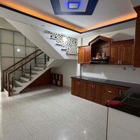 Kẹt Ngân Hàng Bán Nhanh Nhà 3 Tầng Tôn Quang Phiệt - Đối Diện Trường Cấp 3