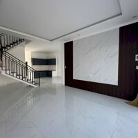 Cách trung tâm Biên Hòa 5 phút lái xe mà nhận ngay nhà rẻ giá đẹp