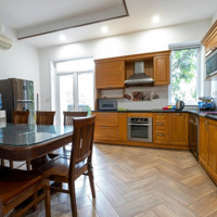 Cho Thuê Biệt Thự 200M2 Tại Vinhomes Riverside, Hoa Sữa, Phúc Lợi, Long Biên Chỉ Với 4,5 Triệu Vnd