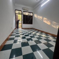 Bán Nhà Mặt Phố Đền Lừ, 11,5 Tỷ, 33M2, View Đẹp, Nhiều Tiện Ích