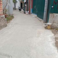 Bán nhà Cổ Nhuế DT 139m2, MT 6 m, 28 tỷ, Lh: 0984417892.