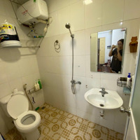 Cho Thuê Chung Cư 137 Nguyễn Ngọc Vũ, 70M2 2 Ngủ 2 Vệ Sinh, Giá Bán 11 Triệu/Tháng Full Nội Thất