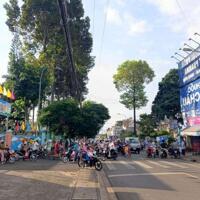 BÁN LÔ ĐẤT NGAY TRUNG TÂM THÀNH PHỐ GIÁ ĐẦU TƯ LH : 0938215687