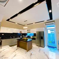 Biệt thự 3 tầng chính chủ tại Thủ Đức, gần Giga Mall,, Giá Chỉ 14 Tỷ, Phạm Văn Đồng