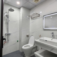 Bán Nhà Riêng Trần Khát Chân Hai Bà Trưng 40M2- 3 Ngủ -Thang Máy- Gần Nhiều Trường Học-Giá Siêu Hời