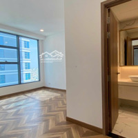 Duy Nhất 1 Căn 3 Phòng Ngủnội Thất Cơ Bản Giá Thuê 35 Triệu. Nhà Trống Sẵn Liên Hệ:0909964041 Xem Nhà