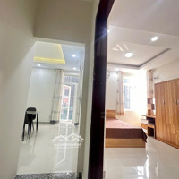 Cho Thuê Căn Hộ Dịch Cao Cấp 1 Phòng Ngủ 2 Vệ Sinhgiá Bán 10.5 Triệu/ Tháng. Liên Hệ: 0937008276