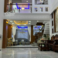 Cho Thuê Mặt Bằng Kinh Doanh - Mặt Tiền Đường Đề Thám, Quận 1