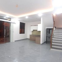 Nhà 3,5 Tầng Phố Trần Nguyên Hãn + Hai Bà Trưng Diện Tích 40M Nhà Độc Lập Xây Mới Gần Việt Tiệp