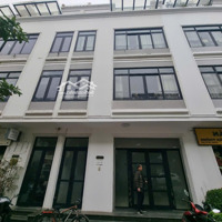 Chính Chủ Cho Thuê Shophouse Vinhomes Gardenia Mỹ Đình 95M2, 5T Thông Sàn Mớimặt Tiền6M Full Đồ Vp 50 Triệu
