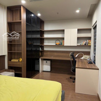 Cần Bán Ch 2N+1 Tại Center Point 110 Cầu Giấy. Giá Bán 6,7 Tỷ Full Đồ. Liên Hệ: 0966432214