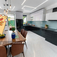 Gần Đặng Văn Bi, Nhà 3 Tầng Mới, 200M2 Xd Ngang Gần 5M, Dài 38M, Đường Xe Tăng. 11 Tỷ Xtl